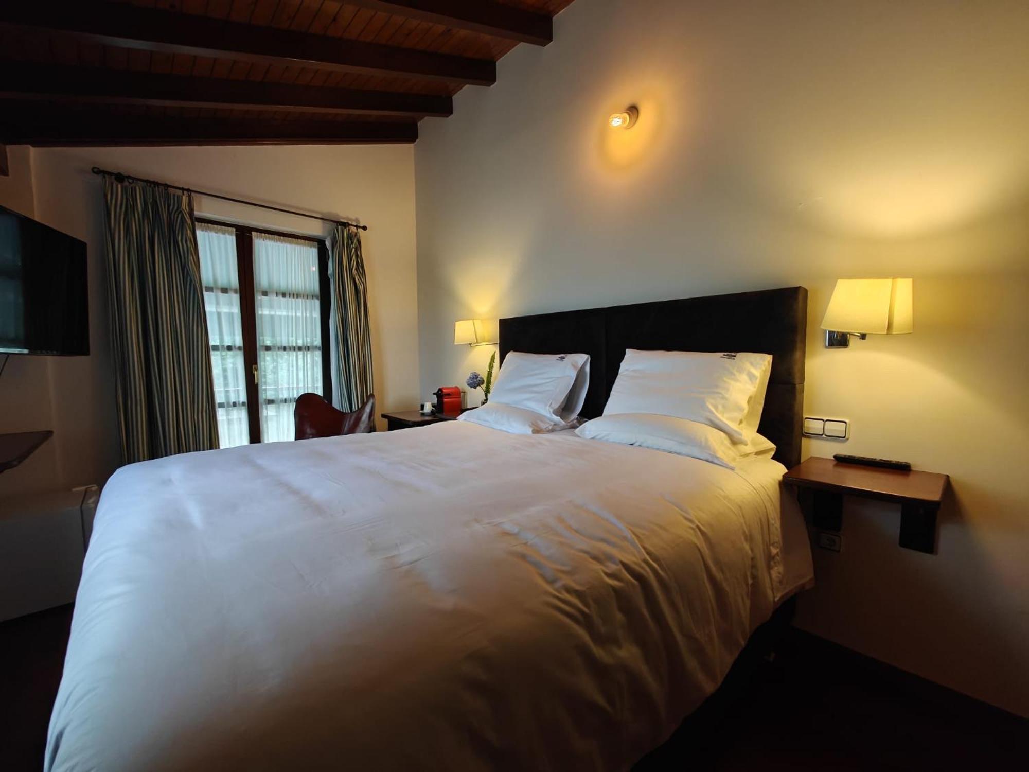 Hotel Restaurante Cabo Vidio Oviñana Eksteriør billede